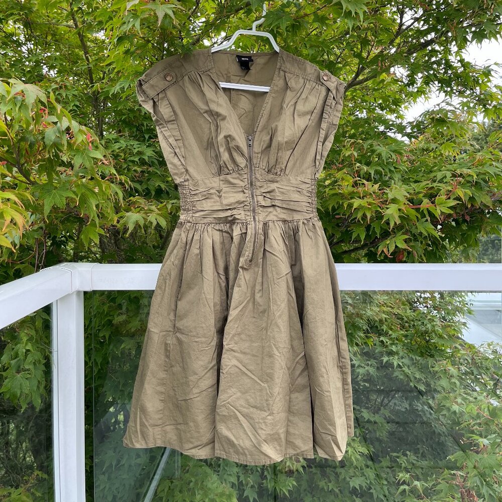h&m army green smocked waist dress